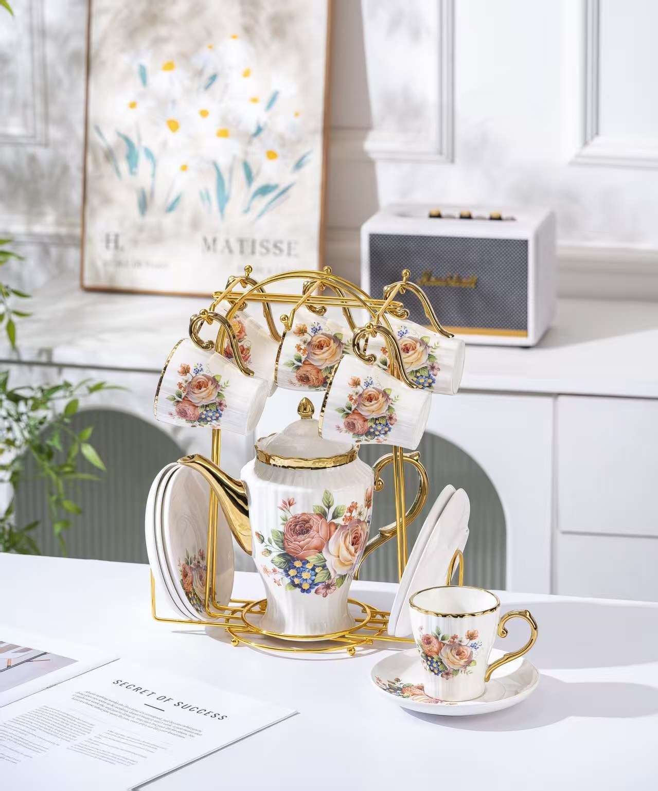Garden Floral Ceramic Tea Set detail 4