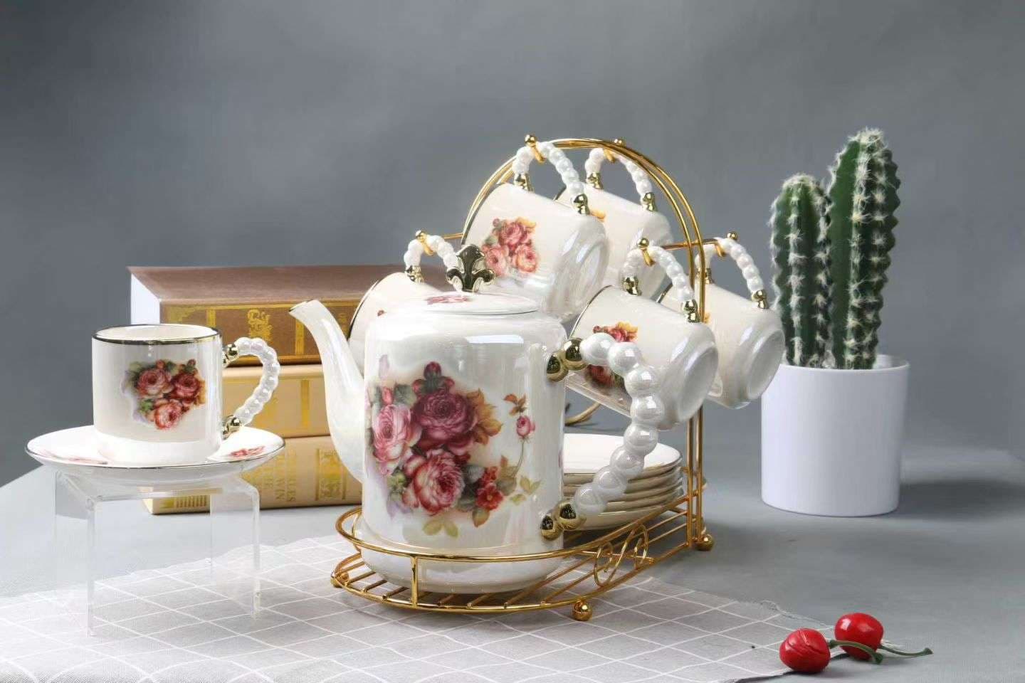 Porcelain Tea Service Set detail 4