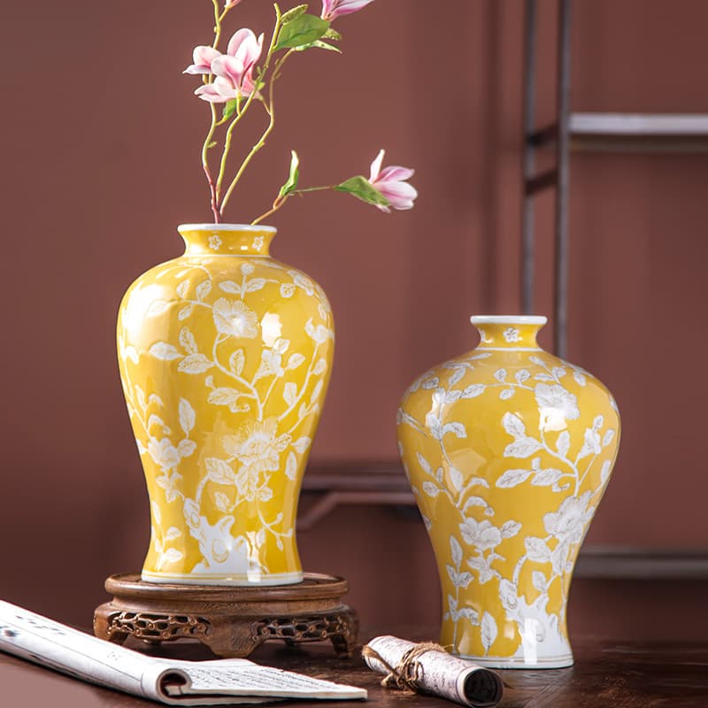Sunlit Yellow Ceramic Vase detail 2