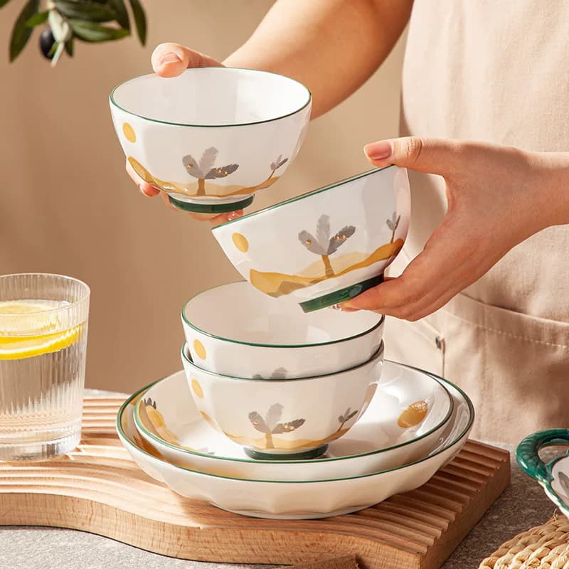 Golden Grove Ceramic Dinnerware Set detail 3
