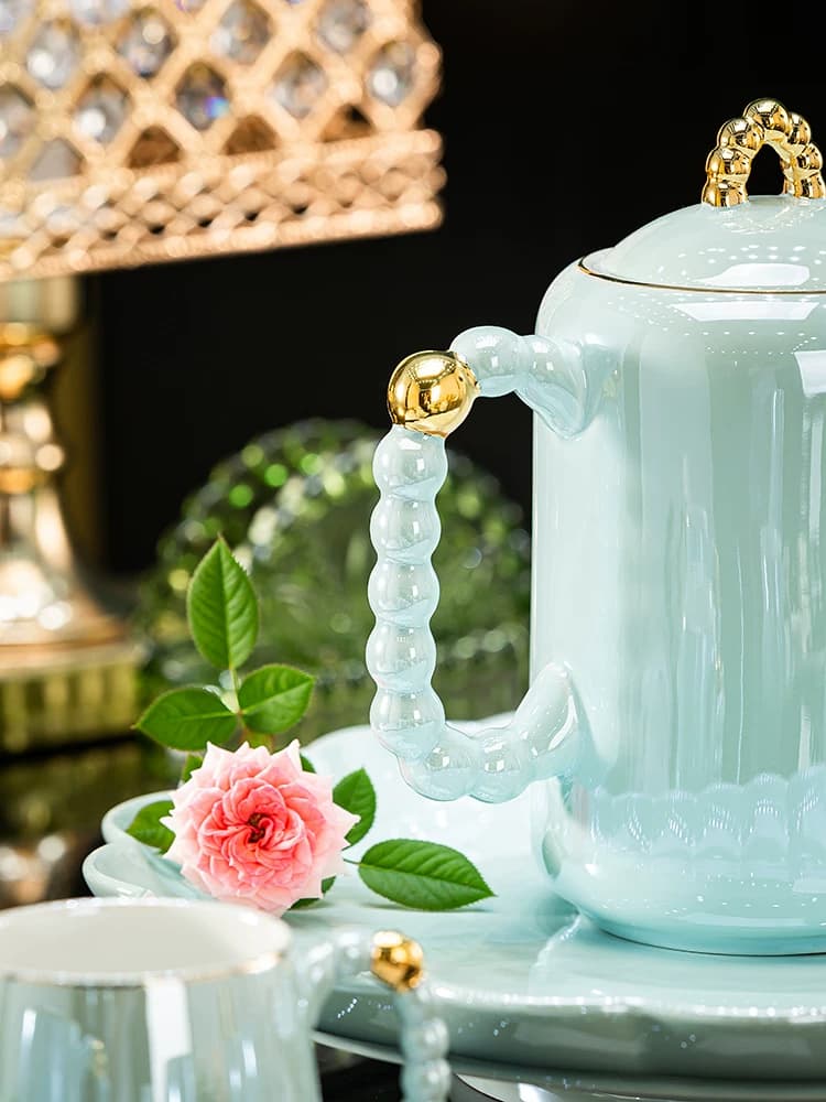 Pearl Blue Ceramic Pitcher Set detail 3